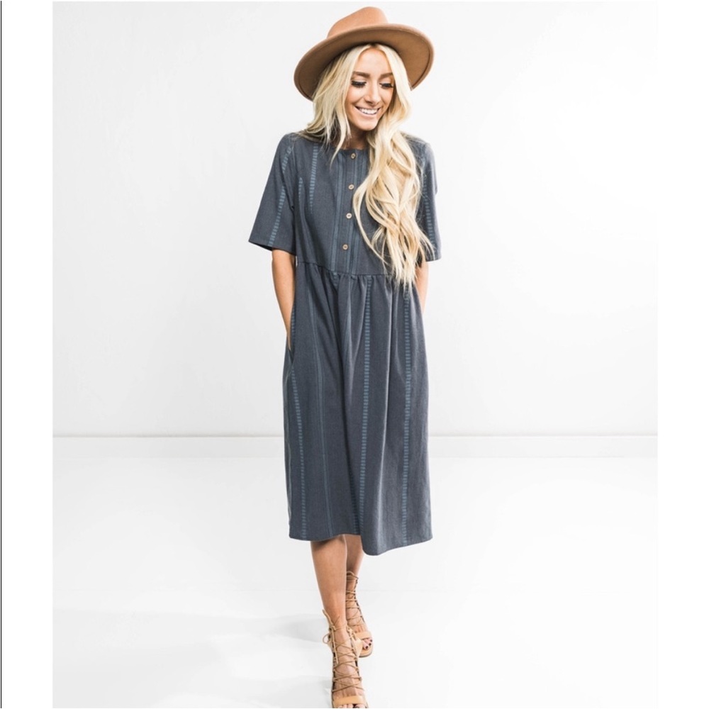 Stevie Hender Meghan Dress in Grey